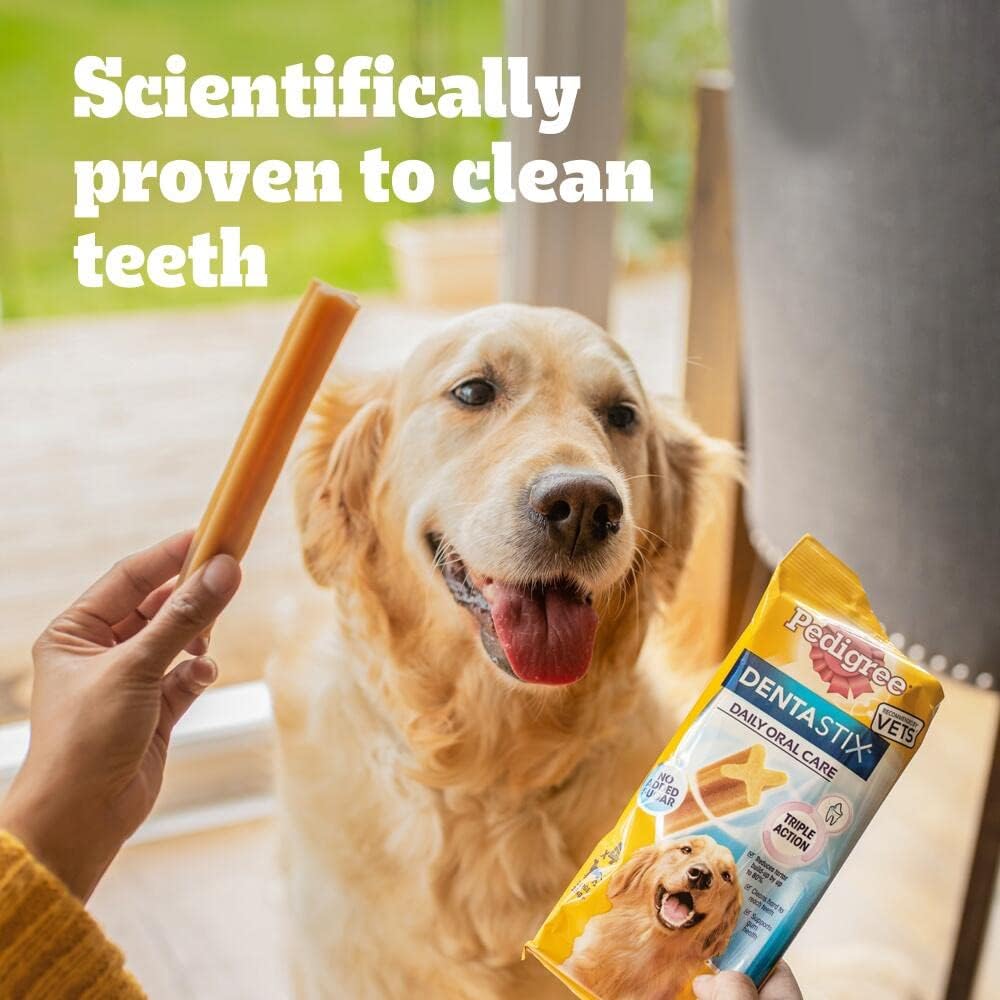 Pedigree DentaStix, Functional Snacks, Daily Dental Chews for Small Dogs (5 -10 kg), Megapack of 16 x 7 (112 Sticks)